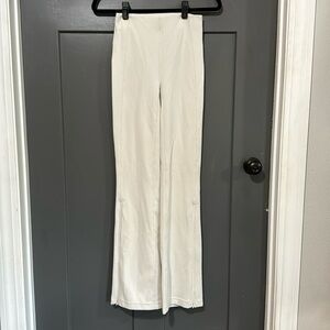 Lululemon size 2 Brushed Softstreme Ribbed Zip-Flared Pant 32.5"